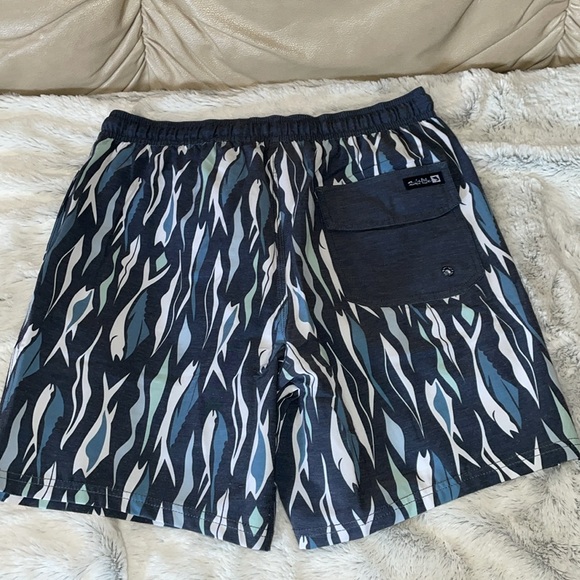 NWT MENS SIZE SMALL Salt Life Blue Swim Shorts. - Picture 6 of 7